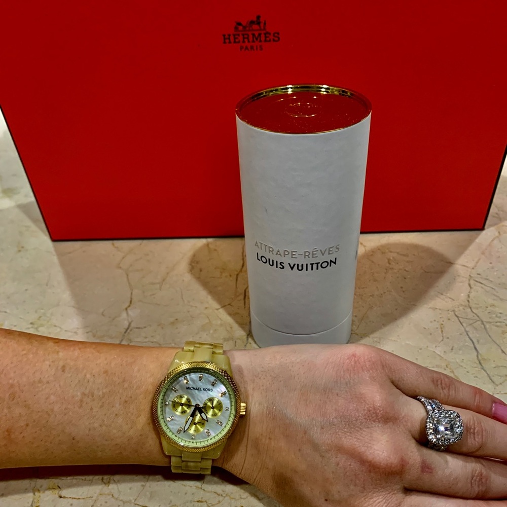 Michael Kors Blonde tortoise shell watch